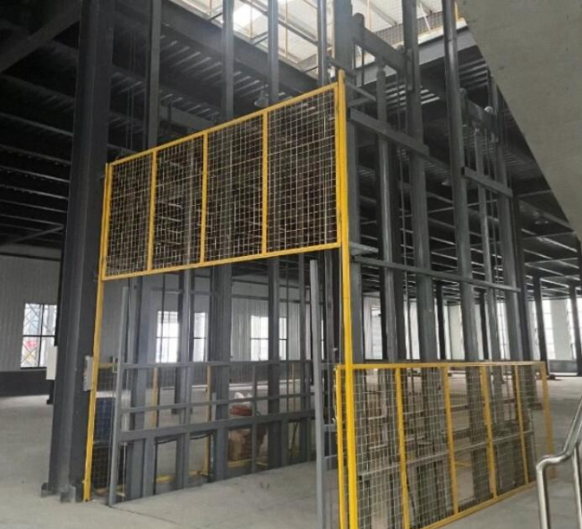 屏山请详细介绍一下货梯安装在室外的维护方法